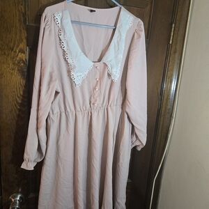 Elegant Pink Lace Collar Dress
